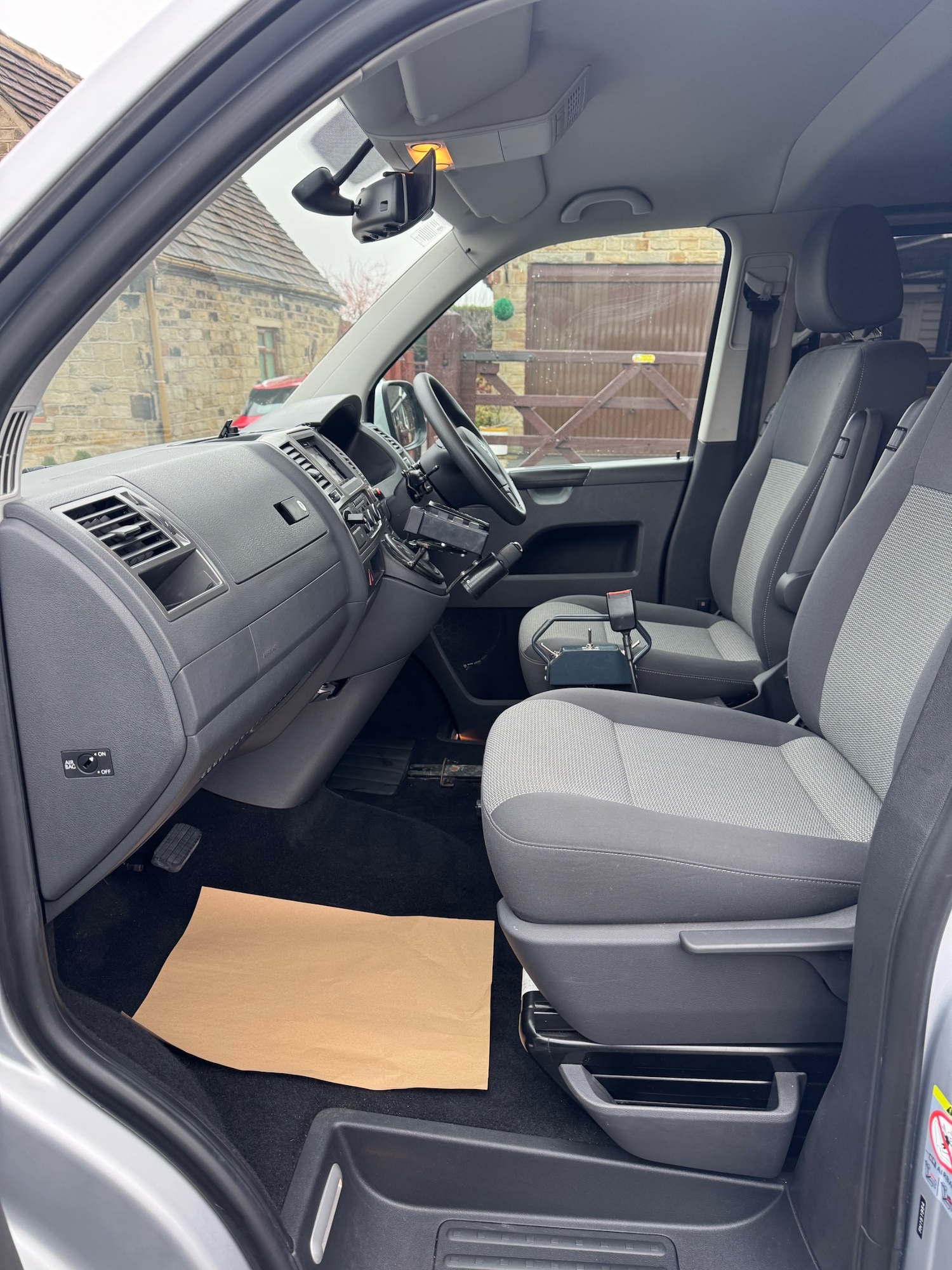 Used Volkswagen Transporter Shuttle 2015 for sale - 77449598: Photo 10