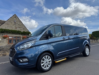Used Ford Tourneo Custom 2022 for sale - 75692288: Photo