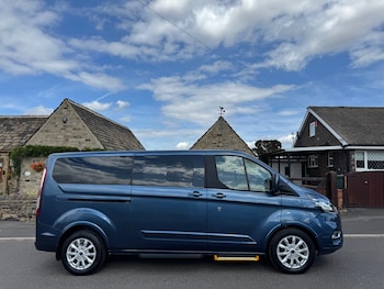 Used Ford Tourneo Custom 2022 for sale - 75692288: Photo