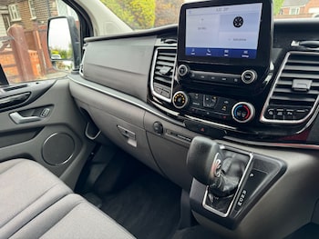 Used Ford Tourneo Custom 2022 for sale - 75355455: Photo