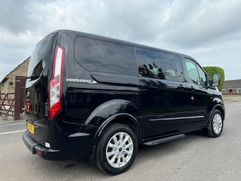 Used Ford Tourneo Custom 2022 for sale - 75355455: Photo