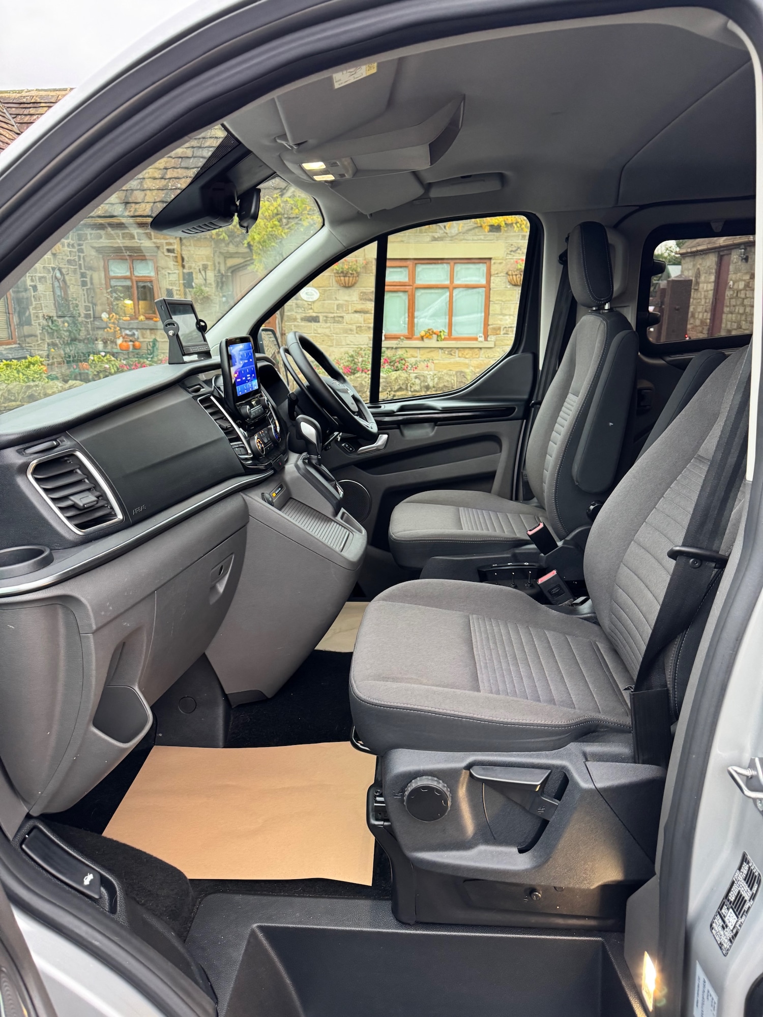 Used Ford Tourneo Custom 2023 for sale - 76557734: Photo 14