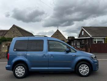 Used Volkswagen Caddy Maxi Life 2017 for sale - 75033055: Photo