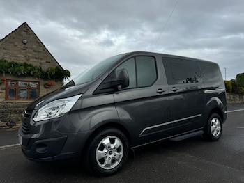 Used Ford Tourneo Custom 2018 for sale - 75516431: Photo