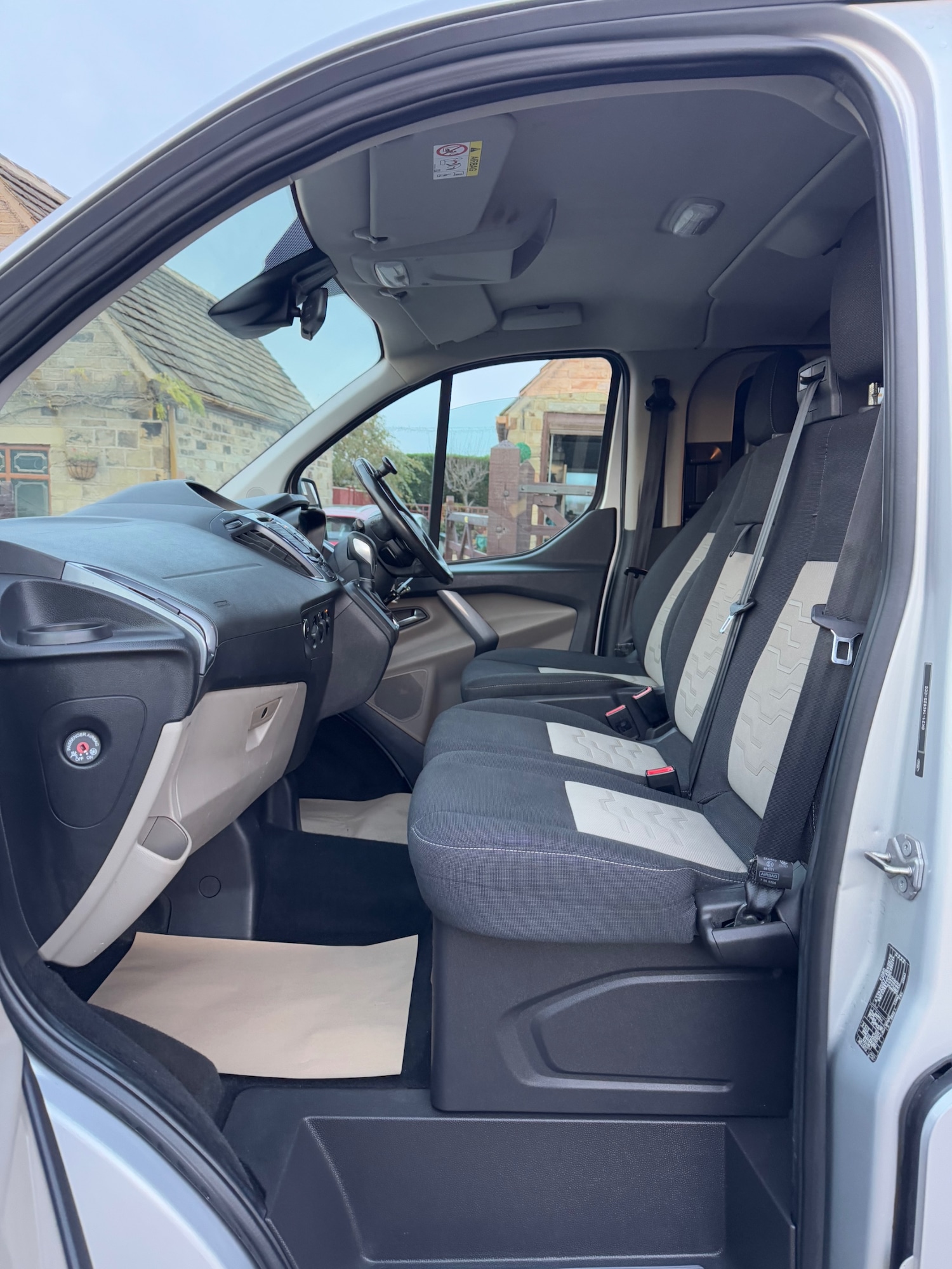 Used Ford Tourneo Custom 2018 for sale - 76653728: Photo 9