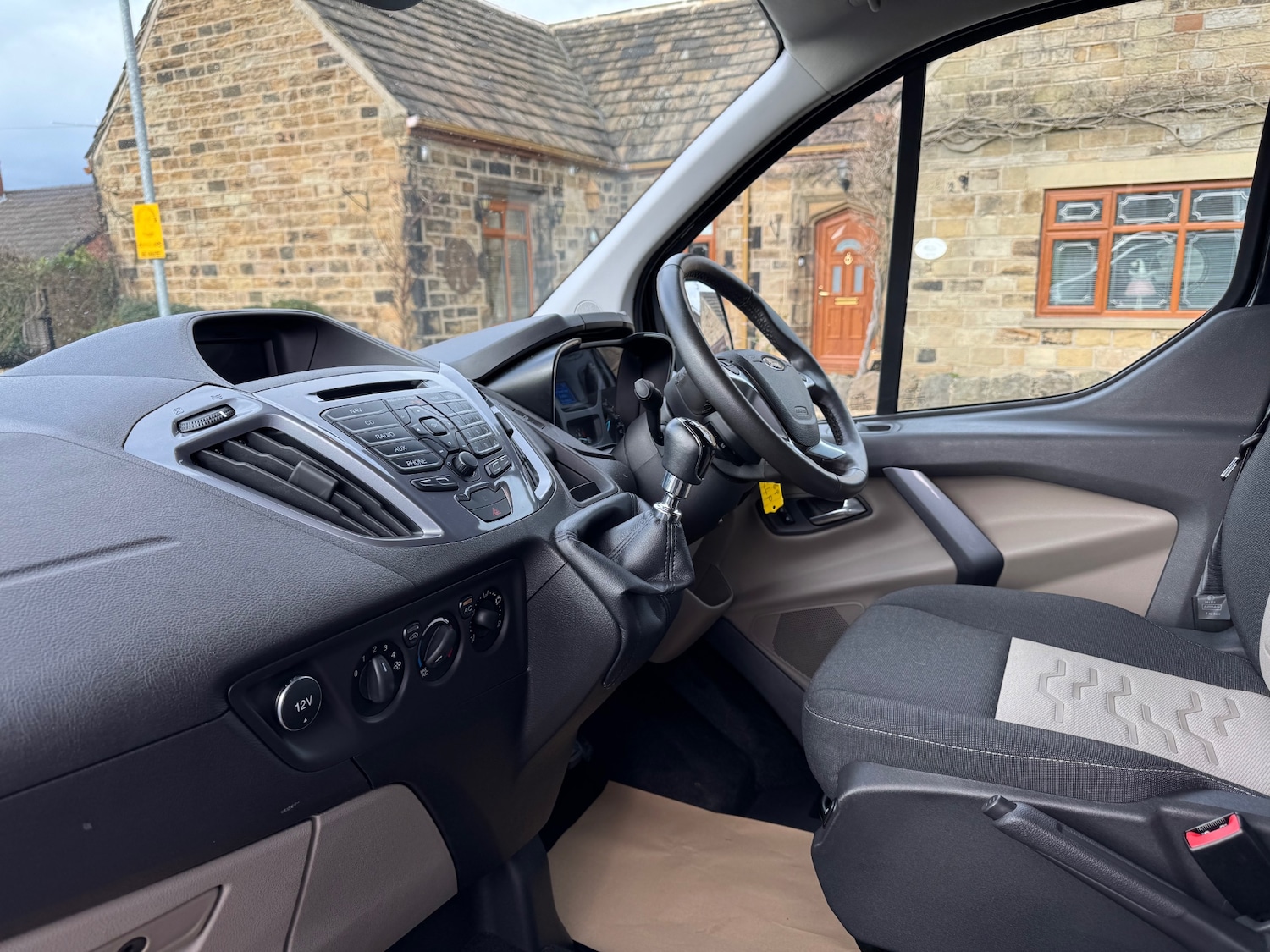 Used Ford Tourneo Custom 2018 for sale - 77718147: Photo 12