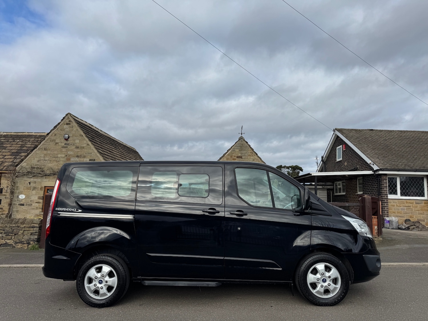 Used Ford Tourneo Custom 2018 for sale - 77718147: Photo 2