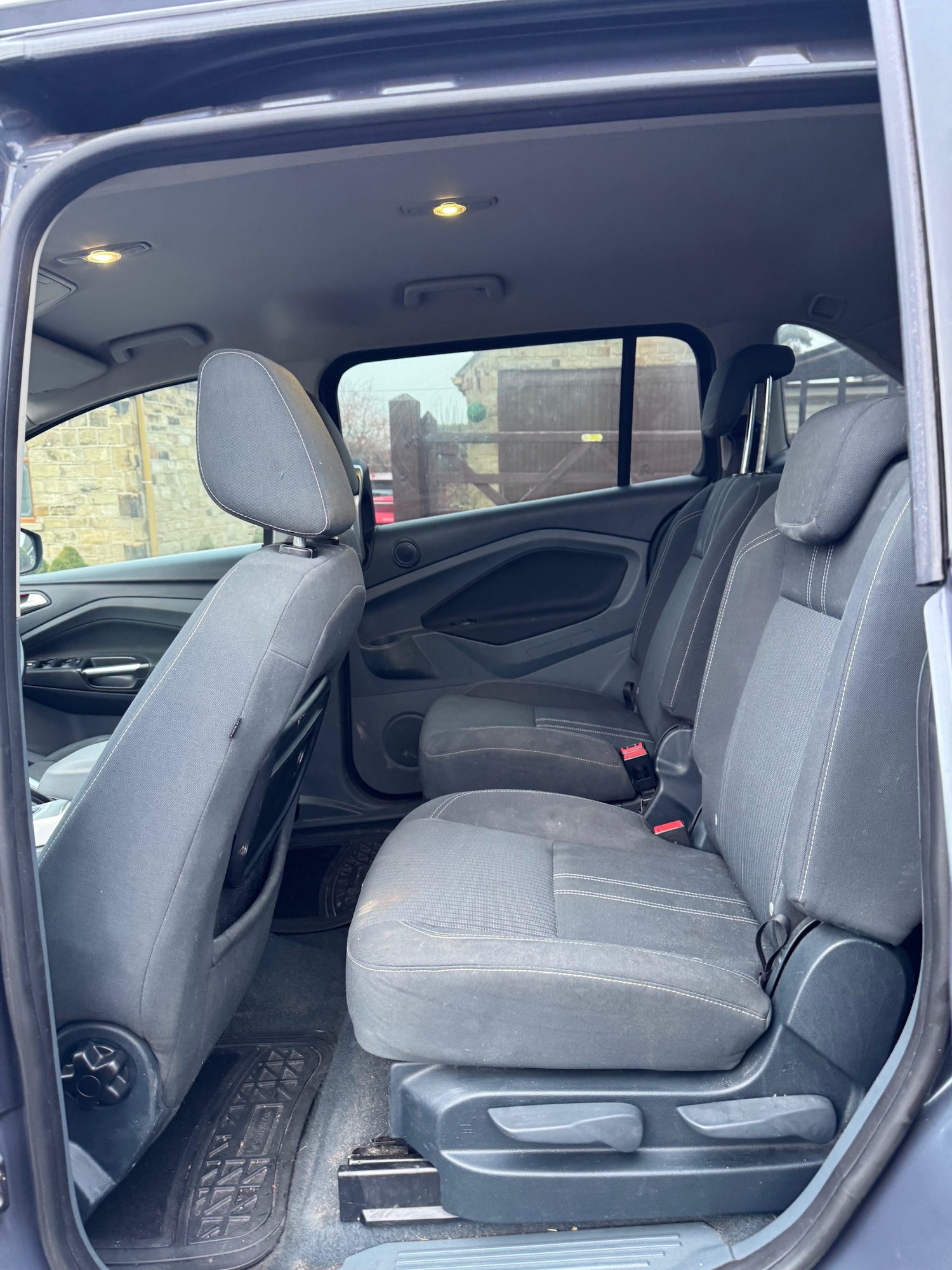 Used Ford Grand C-Max 2011 for sale - 77357427: Photo 11