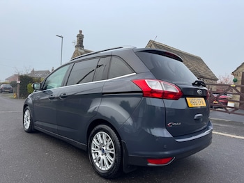 Used Ford Grand C-Max 2011 for sale - 77357427: Photo