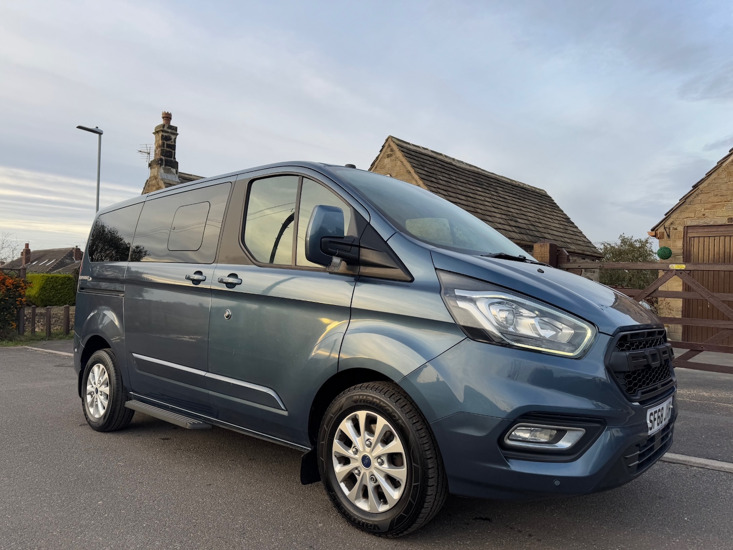 Used Ford Transit Custom 2018 for sale - 76652937: Photo 1