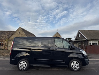 Used Ford Tourneo Custom 2018 for sale - 76709813: Photo