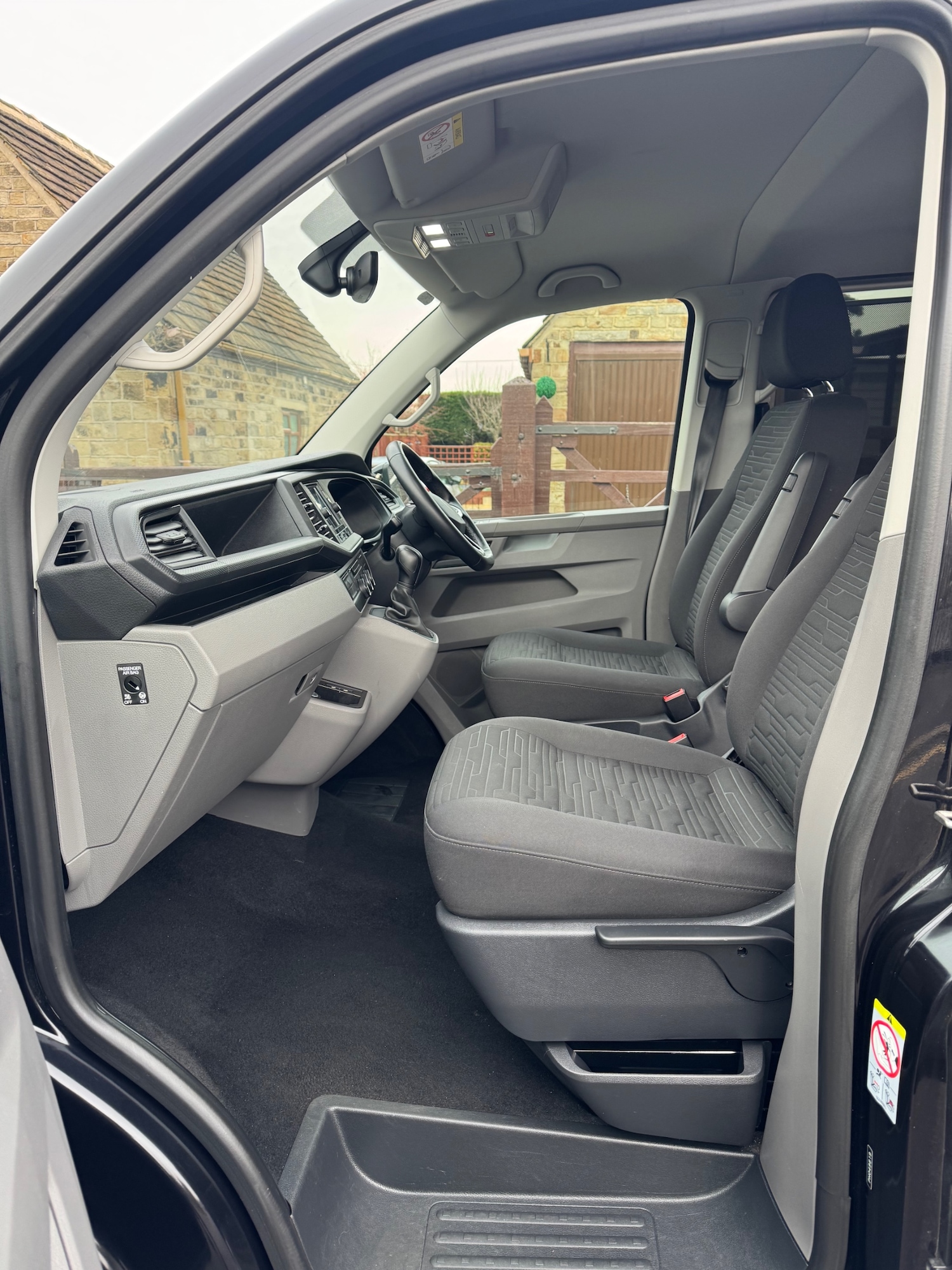 Used Volkswagen Transporter Shuttle 2023 for sale - 77138402: Photo 11