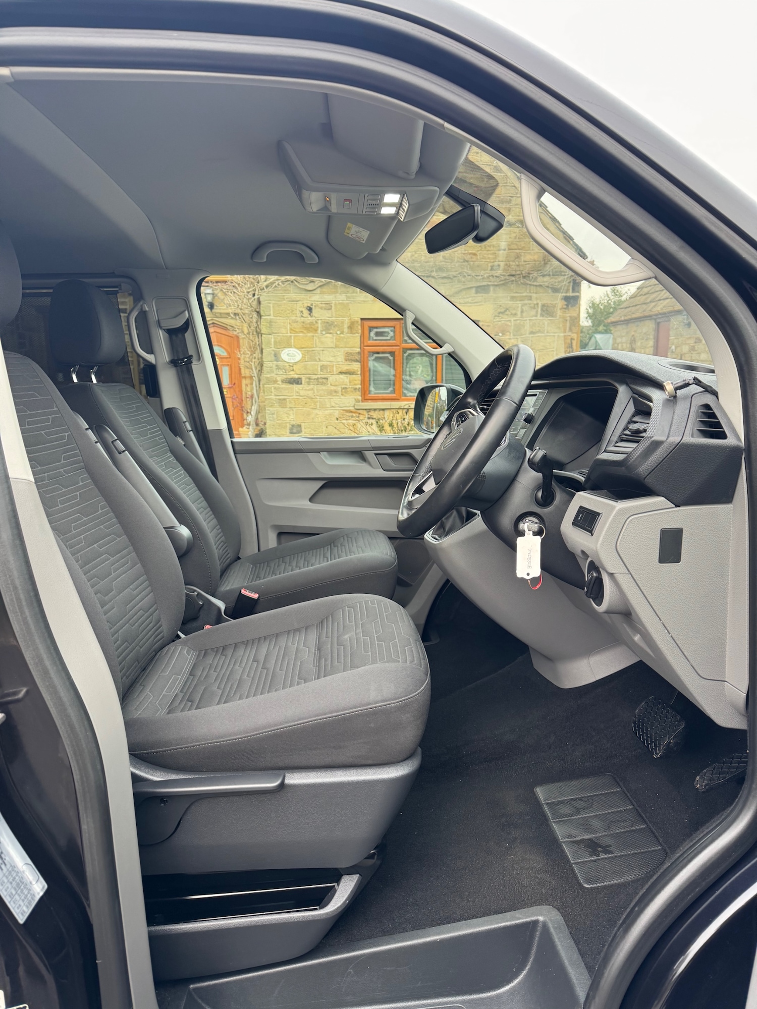 Used Volkswagen Transporter Shuttle 2023 for sale - 77138402: Photo 15