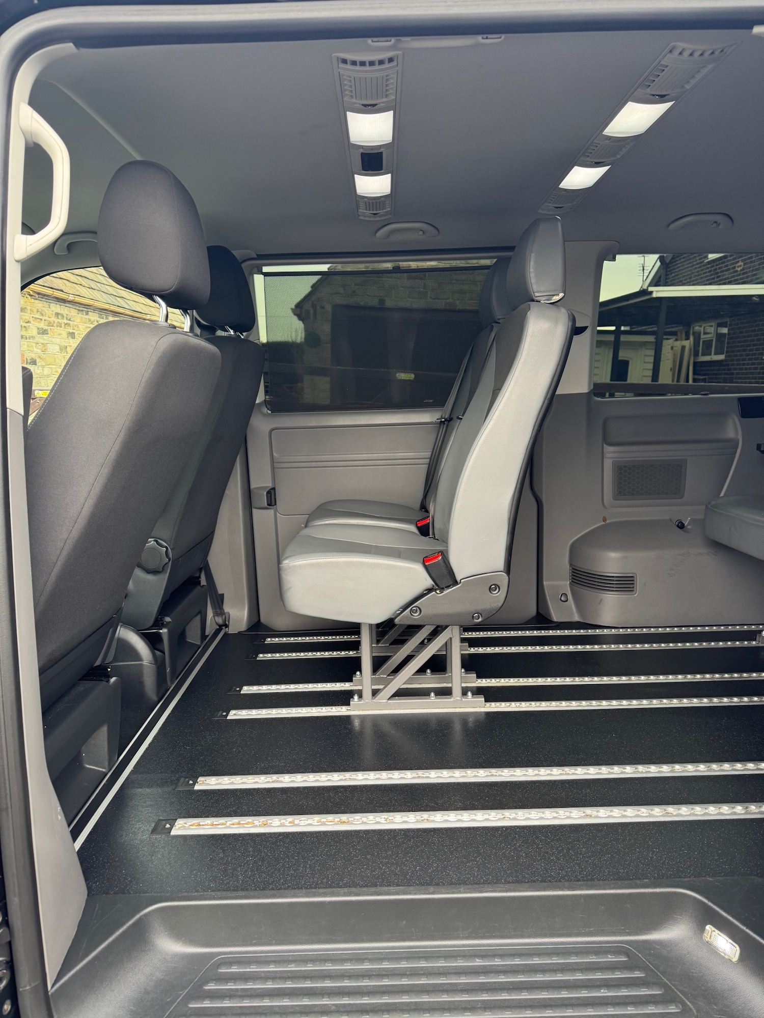 Used Volkswagen Transporter Shuttle 2023 for sale - 77138402: Photo 6