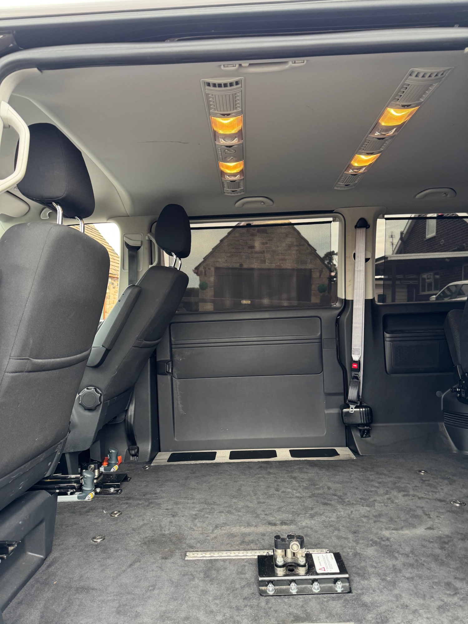 Used Volkswagen Transporter Shuttle 2018 for sale - 78031906: Photo 18