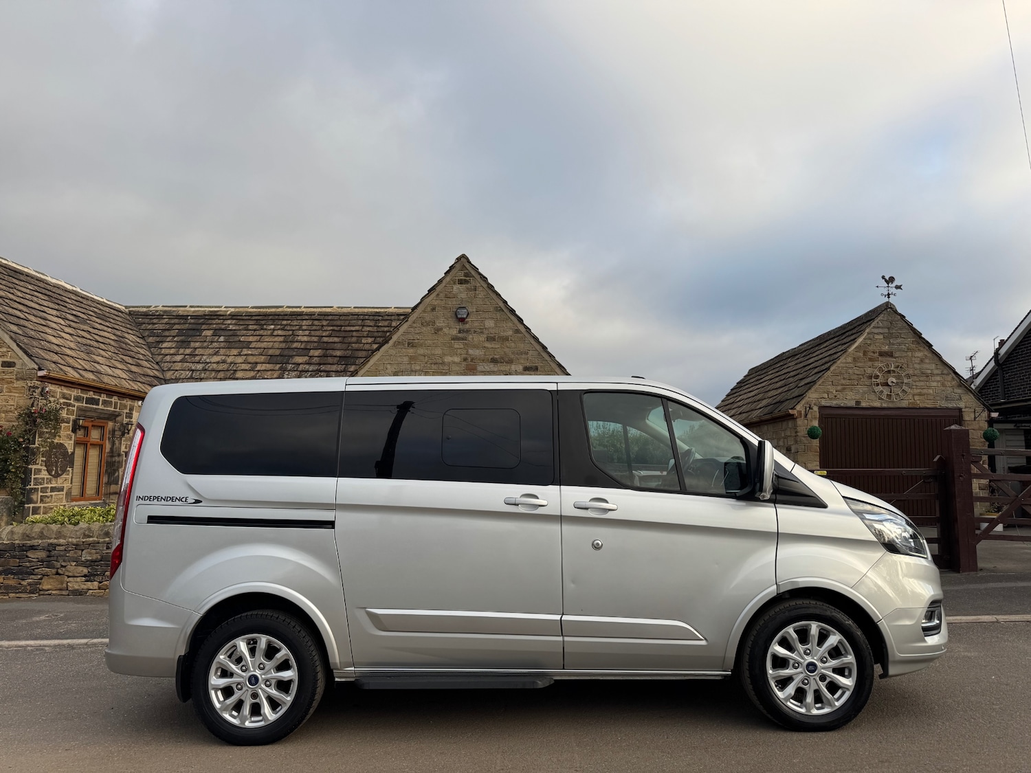 Used Ford Tourneo Custom 2021 for sale - 76219285: Photo 3
