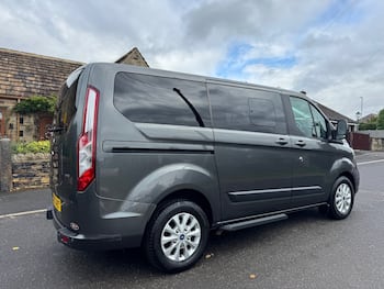 Used Ford Tourneo Custom 2019 for sale - 79664763: Photo