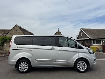 Used Ford Tourneo Custom 2019 for sale - 78745039: Photo