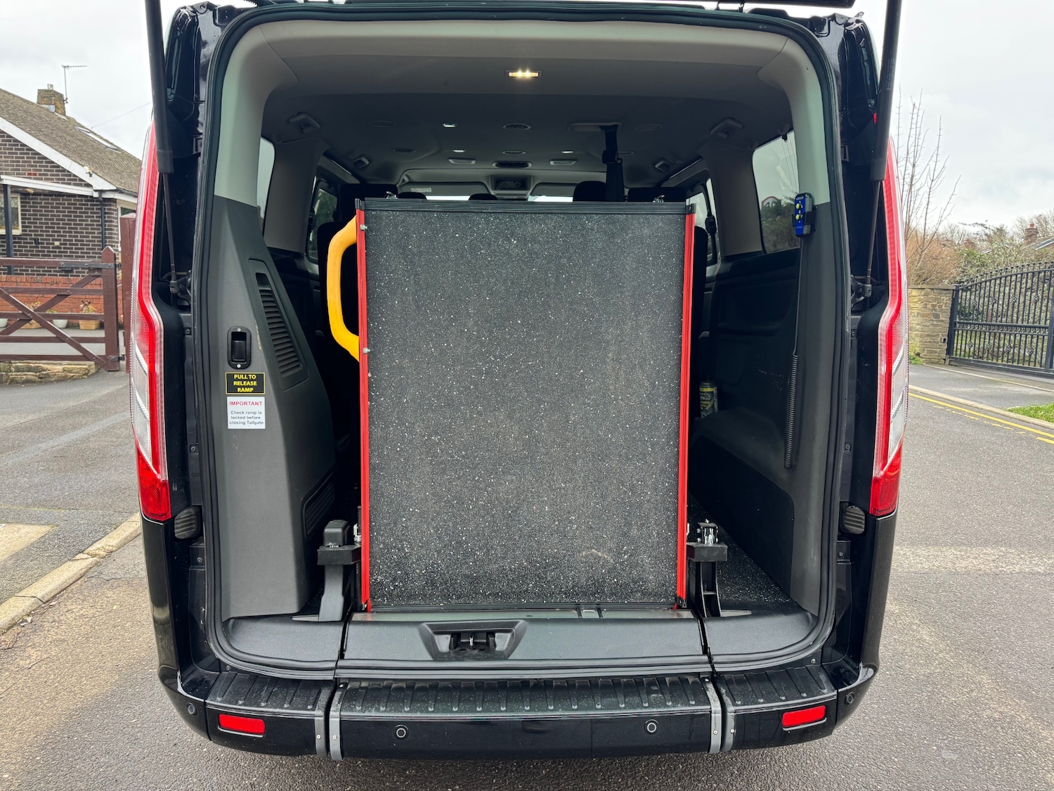 Used Ford Tourneo Custom 2018 for sale - 77679414: Photo 14