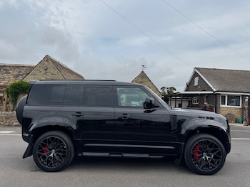Used Land Rover Defender 2025 for sale - 79140714: Photo