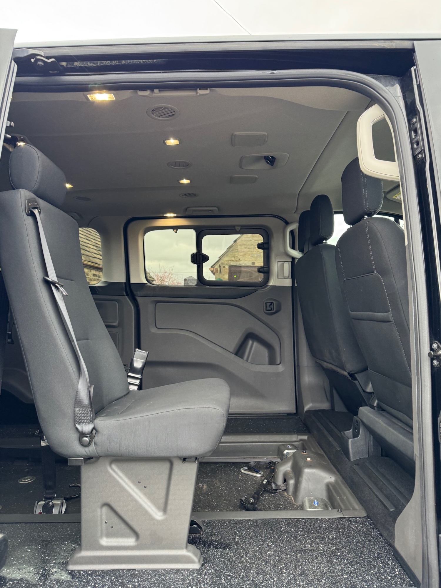 Used Ford Tourneo Custom 2018 for sale - 77718232: Photo 12