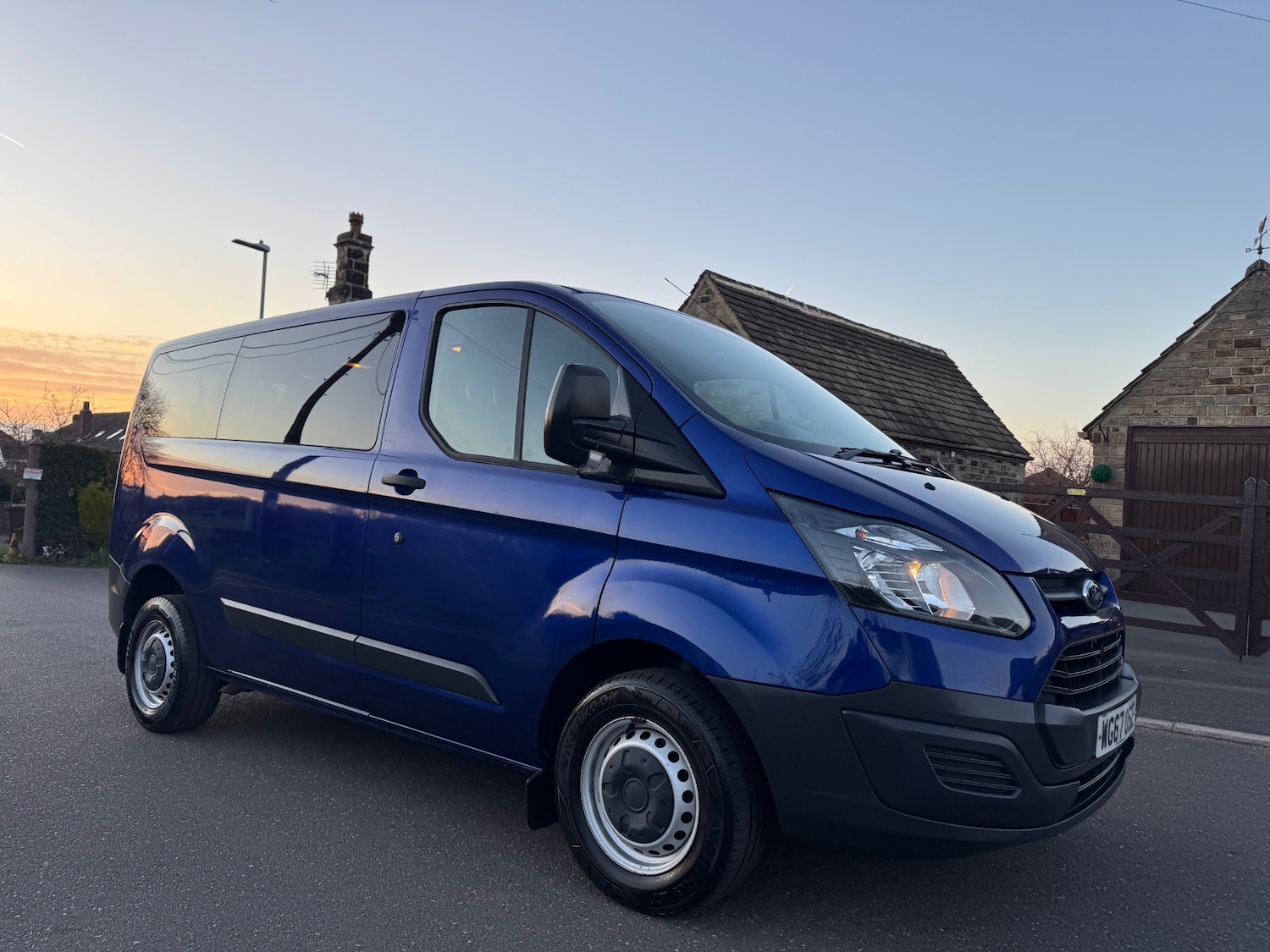 Used Ford Transit Custom 2017 for sale - 77953714: Photo 2