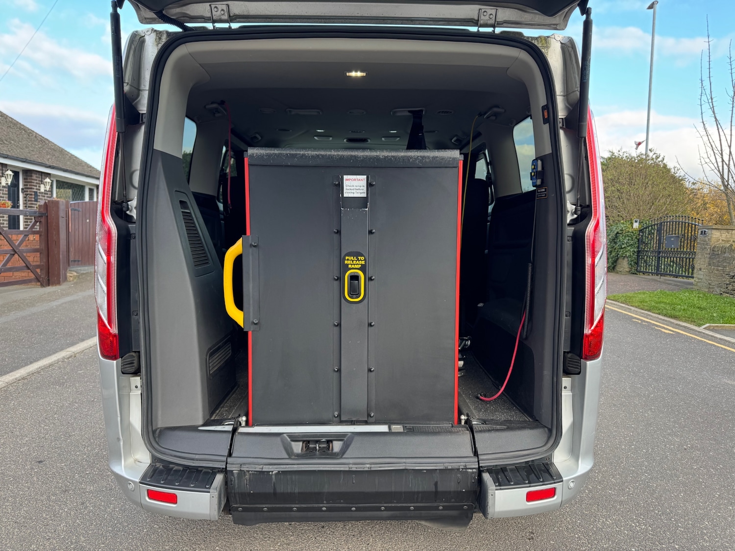 Used Ford Tourneo Custom 2019 for sale - 78045338: Photo 15