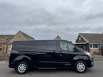 Used Ford Tourneo Custom 2019 for sale - 78132047: Photo