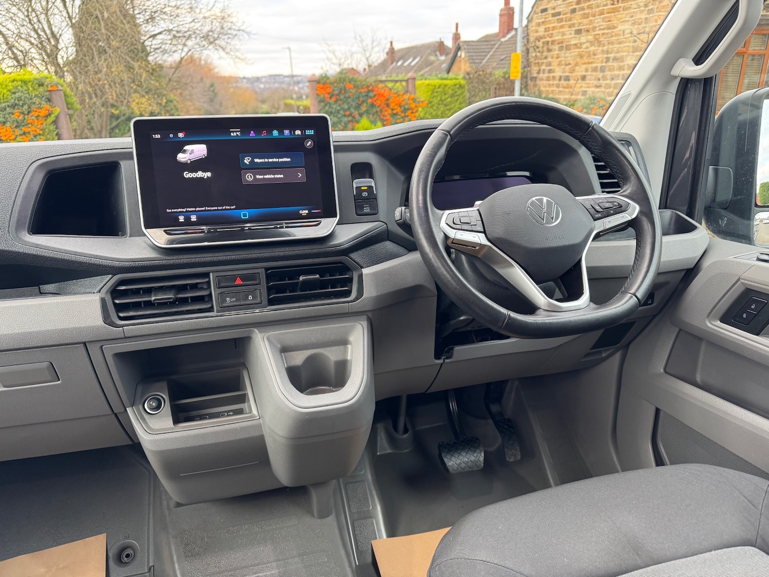 Used Volkswagen Crafter 2025 for sale - 77048234: Photo 2