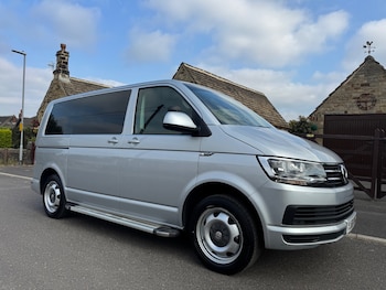 Used Volkswagen Transporter Shuttle 2018 for sale - 79241153: Photo