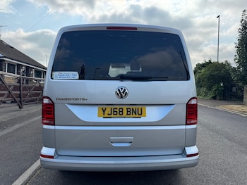 Used Volkswagen Transporter Shuttle 2018 for sale - 79241153: Photo