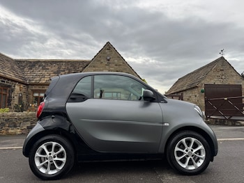Used smart fortwo 2018 for sale - 76482691: Photo