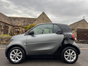Used smart fortwo 2018 for sale - 76482691: Photo