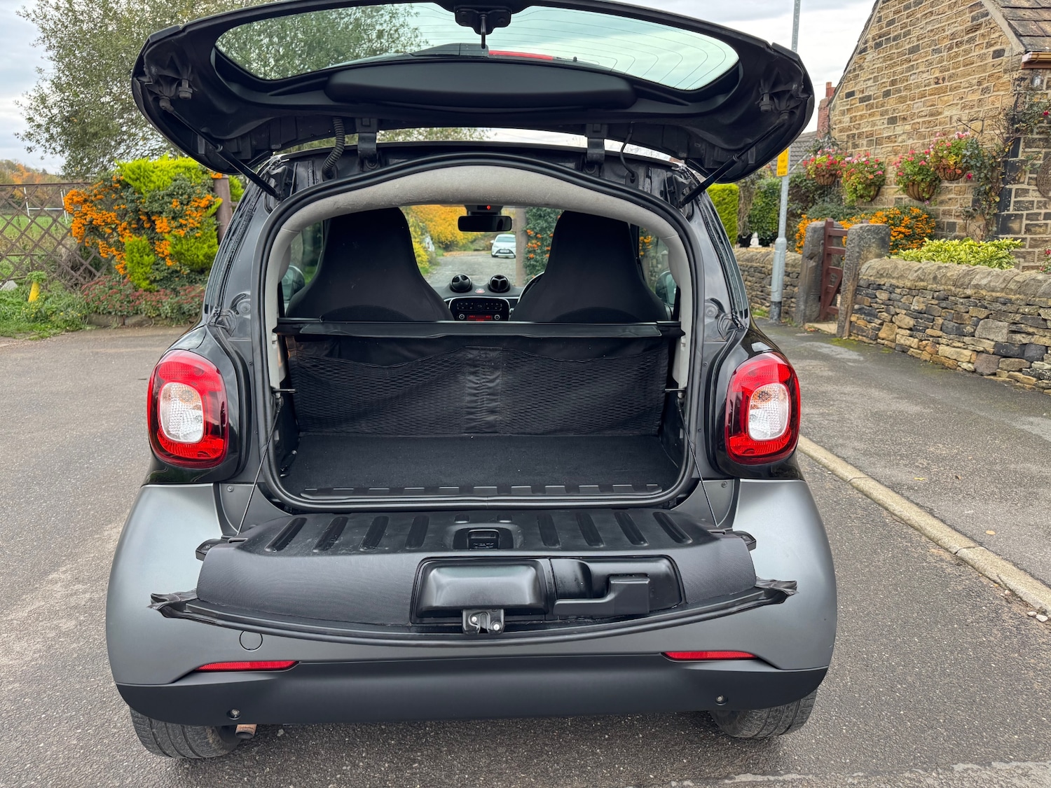 Used smart fortwo 2018 for sale - 76482691: Photo 5