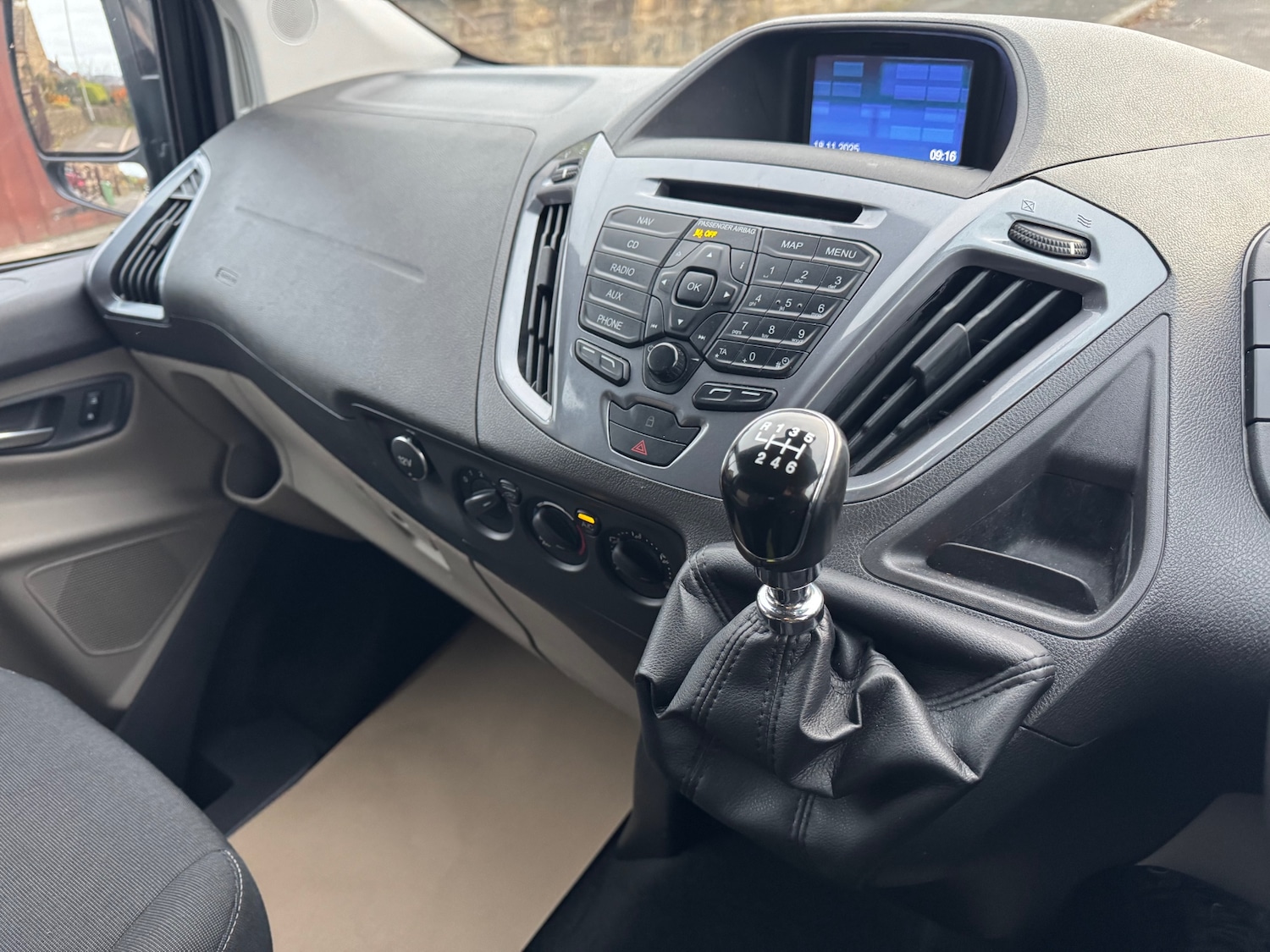 Used Ford Tourneo Custom 2018 for sale - 76611694: Photo 10