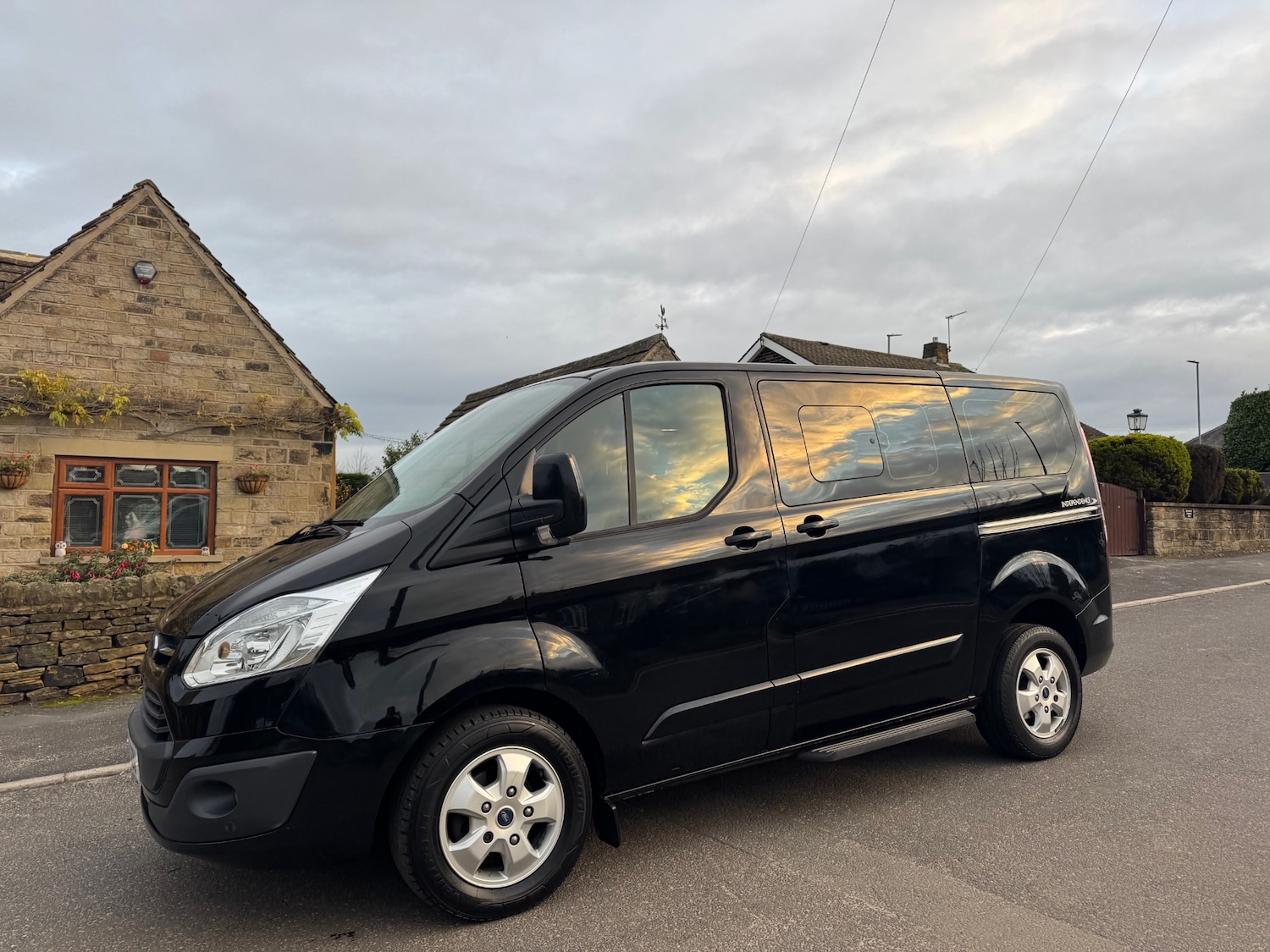 Used Ford Tourneo Custom 2018 for sale - 76611694: Photo 2