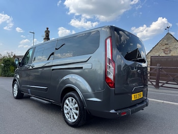 Used Ford Tourneo Custom 2019 for sale - 79177102: Photo