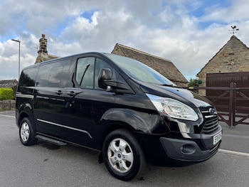 Used Ford Tourneo Custom 2018 for sale - 75631435: Photo
