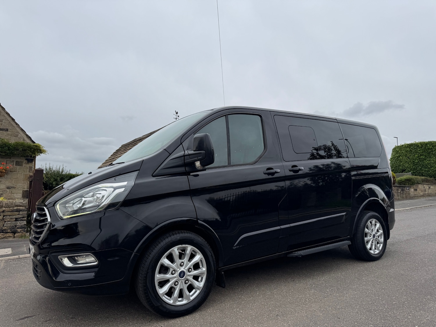 Used Ford Tourneo Custom 2018 for sale - 76107012: Photo 1