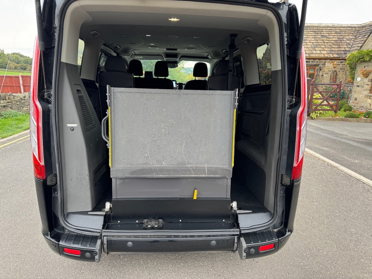 Used Ford Tourneo Custom 2018 for sale - 76107012: Photo 14