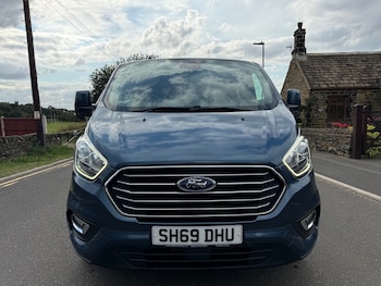 Used Ford Tourneo Custom 2019 for sale - 75545571: Photo