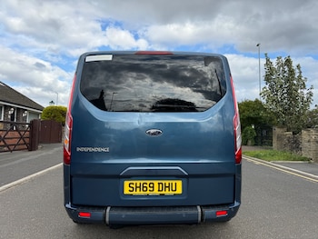 Used Ford Tourneo Custom 2019 for sale - 75545571: Photo