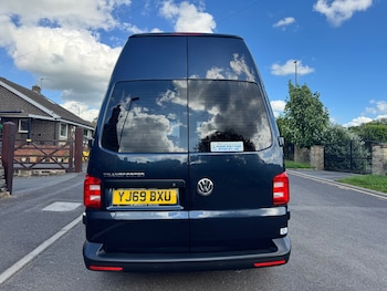 Used Volkswagen Transporter 2019 for sale - 78756408: Photo