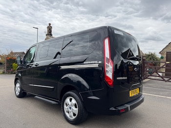 Used Ford Tourneo Custom 2018 for sale - 76079929: Photo