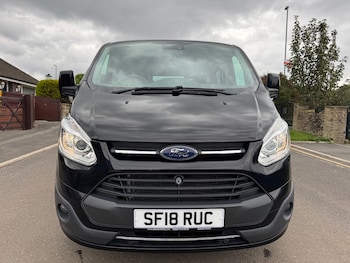 Used Ford Tourneo Custom 2018 for sale - 76079929: Photo
