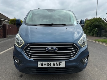 Used Ford Tourneo Custom 2018 for sale - 75331643: Photo