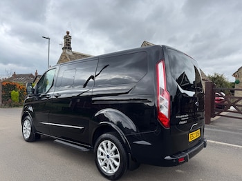 Used Ford Tourneo Custom 2020 for sale - 76205777: Photo