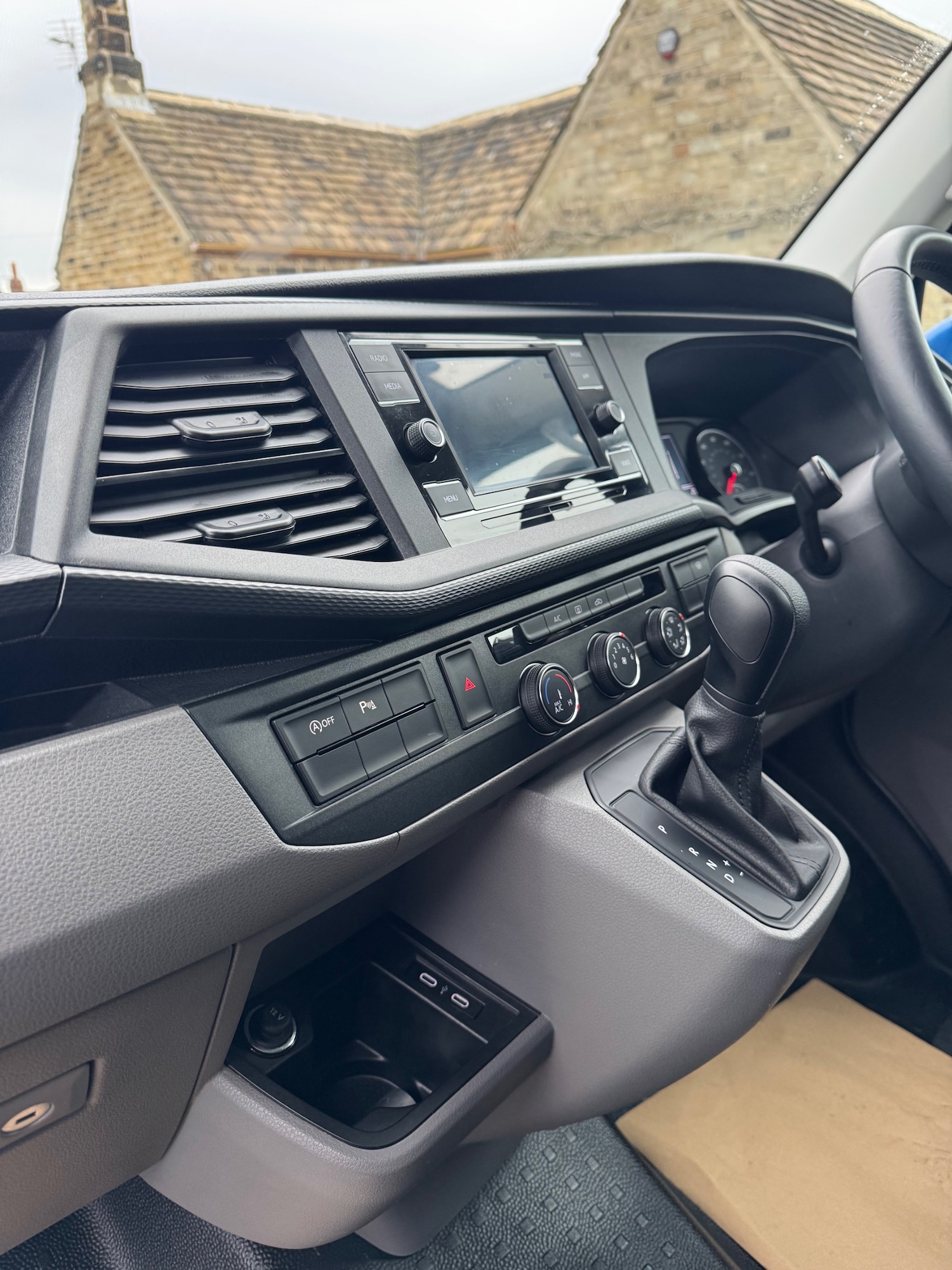 Used Volkswagen Transporter 2024 for sale - 78067793: Photo 13