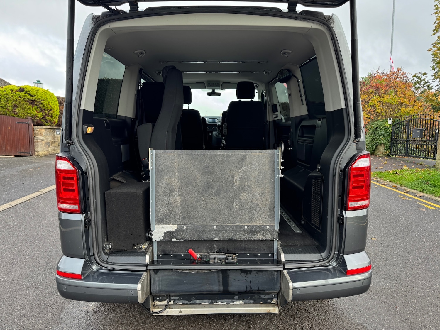Used Volkswagen Transporter Shuttle 2017 for sale - 76357002: Photo 15