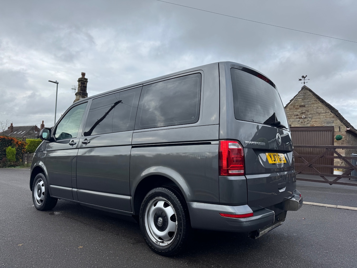 Used Volkswagen Transporter Shuttle 2017 for sale - 76357002: Photo 3